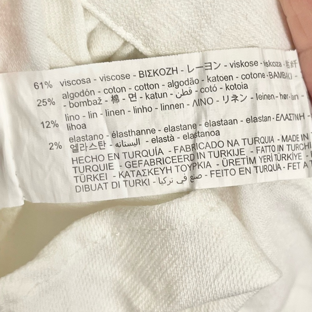 Beautiful Zara stretch button down! - Picture 9 of 9